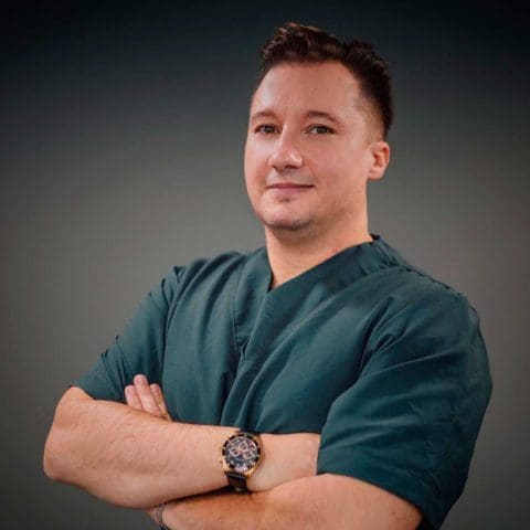 Dr. Carlos Xufré
