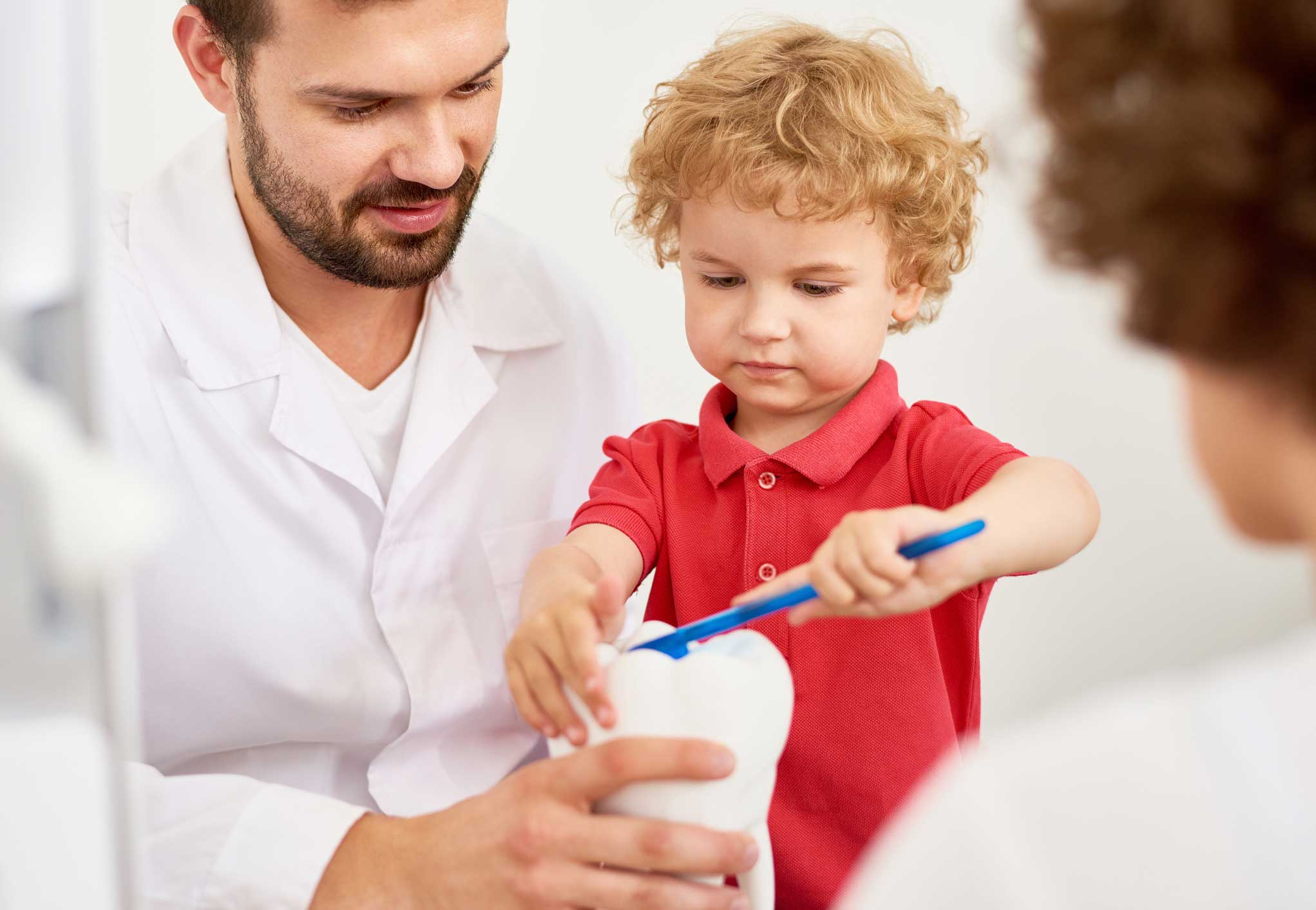odontopediatría en Barcelona y Gavá, dentista en Barcelona y Gavá, clínica dental en Barcelona y Gavá.